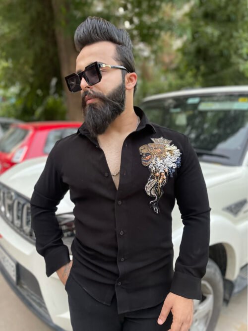 The gold lion  shirt