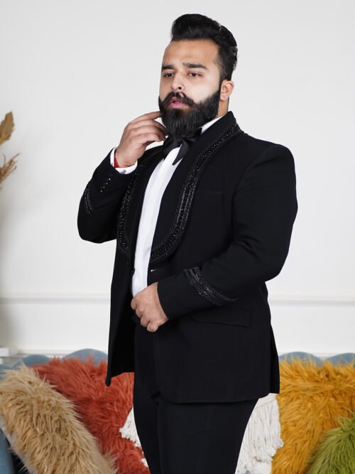 Black Shawl Collare Embroidered Tuxedoset With Bow